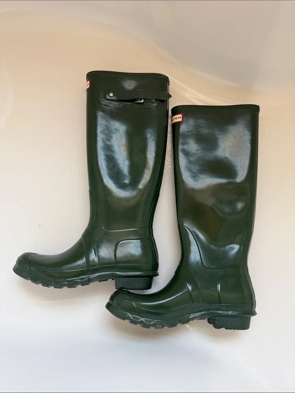 NEVER WORN Hunter Glossy Forest Green Tall Rubber Rain Boots